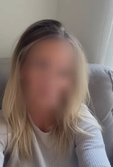 Anna, 36