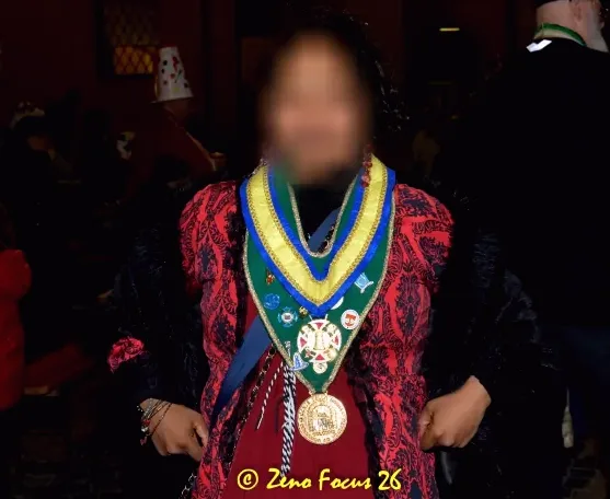 Ivana, 35