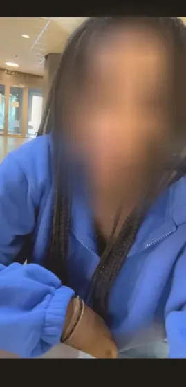 Julie, 30