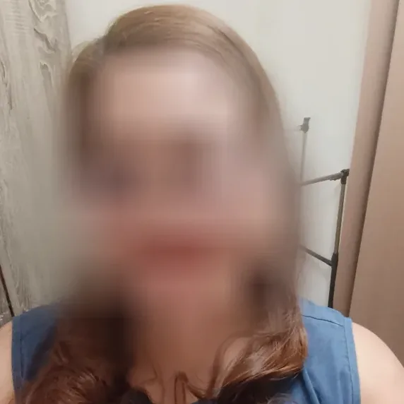 Marianne, 31