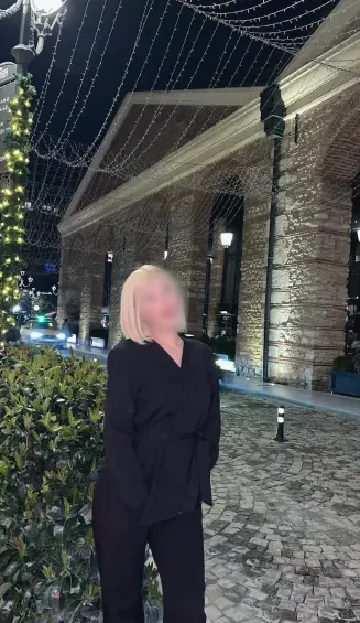 Mette, 21