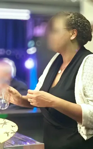 Michelle, 37